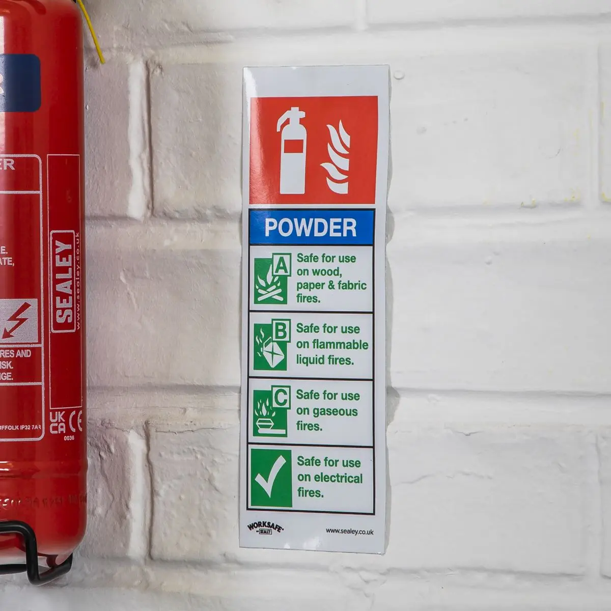Worksafe by Sealey Safe Conditions Safety Sign - Powder Fire Extinguisher - Self-Adhesive Vinyl - Pack of 10 - Image 8