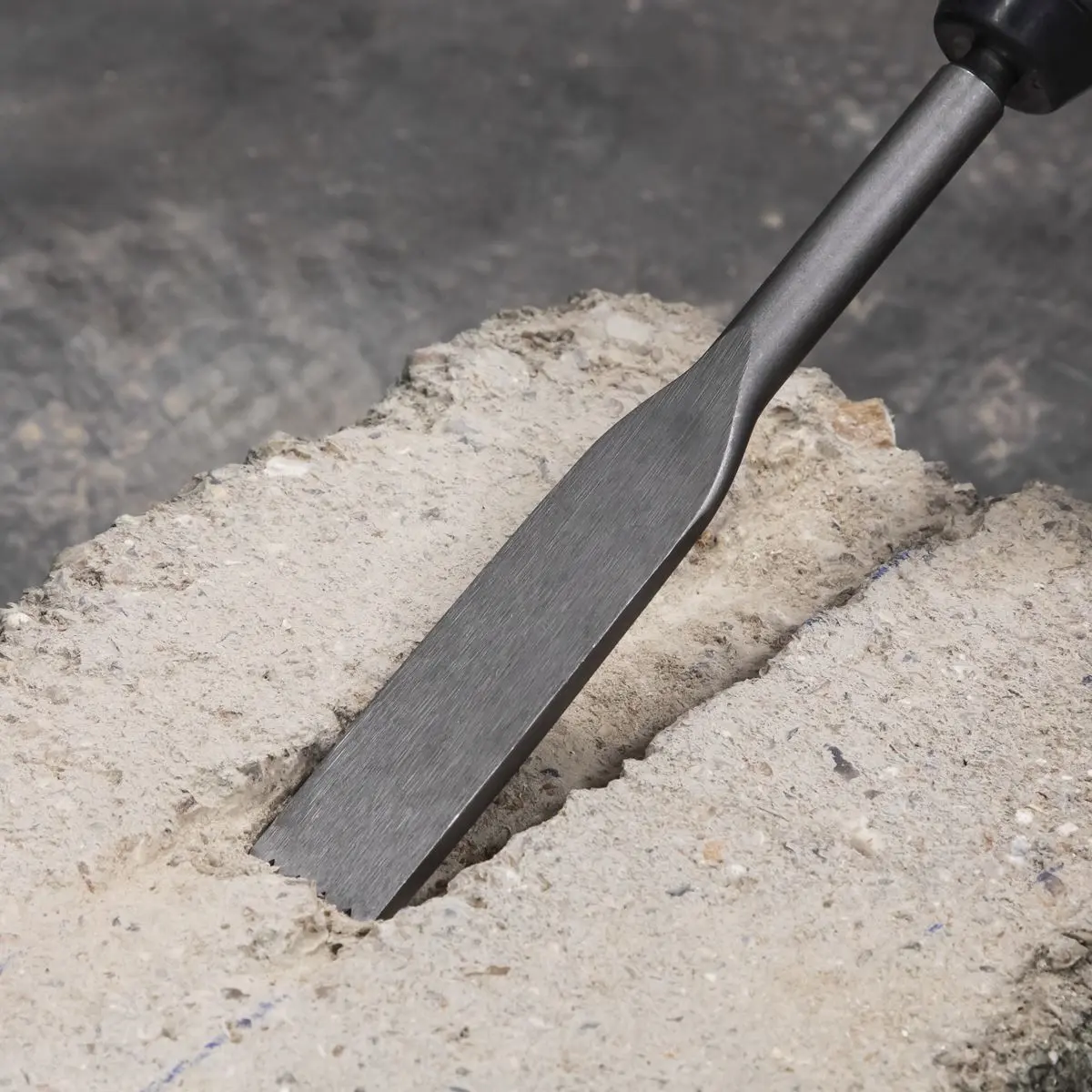 Sealey Toothed Mortar/Comb Chisel 30 x 250mm - SDS Plus - Image 7