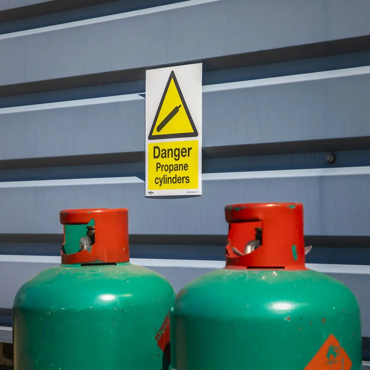 Worksafe by Sealey Warning Safety Sign - Danger Propane Cylinders - Rigid Plastic - Image 4