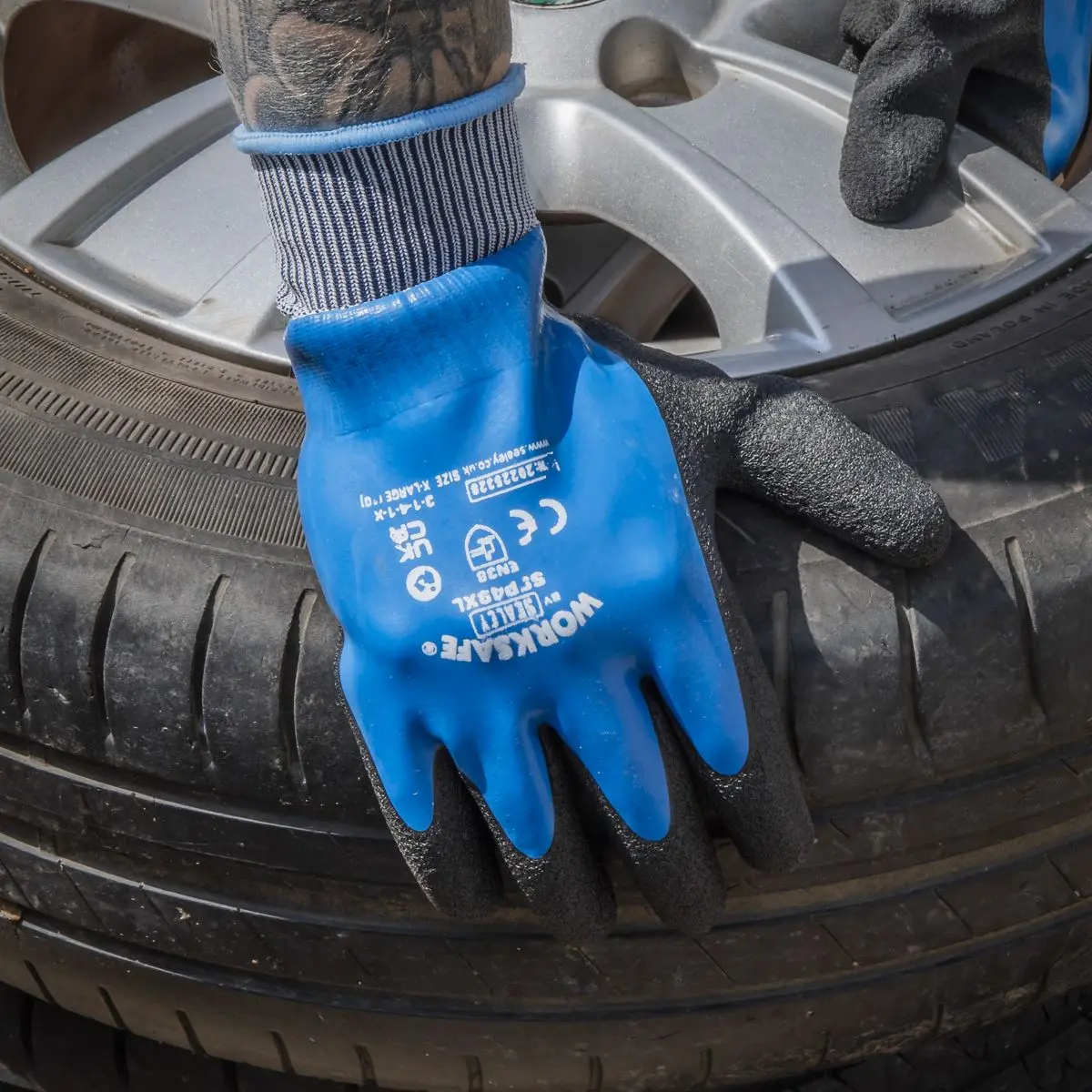 Worksafe by Sealey Waterproof Latex Gloves - (X-Large) - Pack of 6 Pairs - Image 7